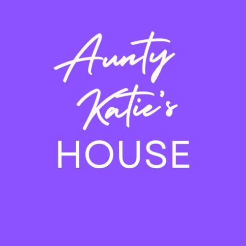 Aunty Katie'S House, Ni Tourist Board Certified & Located On The Main Oldpark Road To Belfast, With Free Continental Breakfast & Free Ultra Fast Sky Internet, Free Sky Sports & Free Sky Cinema, Self-Check In After 10Pm Gmt Hostel Ngoại thất bức ảnh