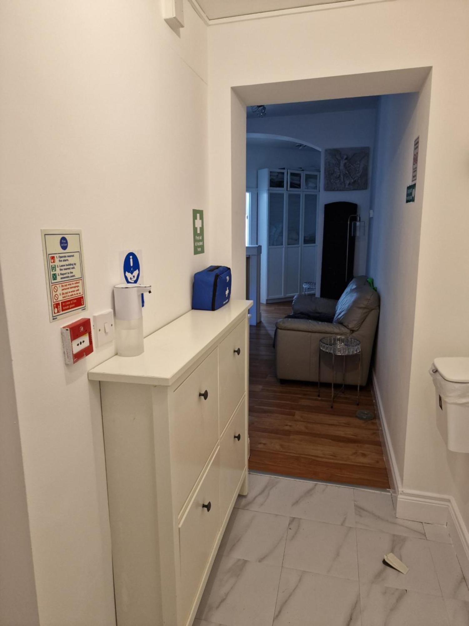 Aunty Katie'S House, Ni Tourist Board Certified & Located On The Main Oldpark Road To Belfast, With Free Continental Breakfast & Free Ultra Fast Sky Internet, Free Sky Sports & Free Sky Cinema, Self-Check In After 10Pm Gmt Hostel Ngoại thất bức ảnh